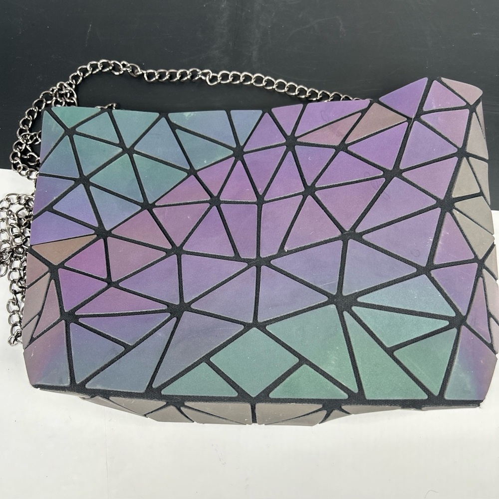 Holographic geometric crossbody purse unique multicolor chain strap